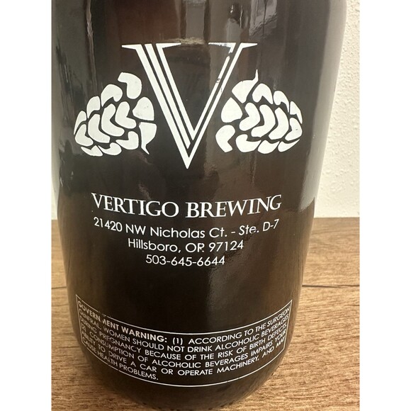 Vertigo Brewing 64 fl. oz Amber Glass Growler Bottle Jug Hillsboro Oregon Beer - Picture 2 of 13